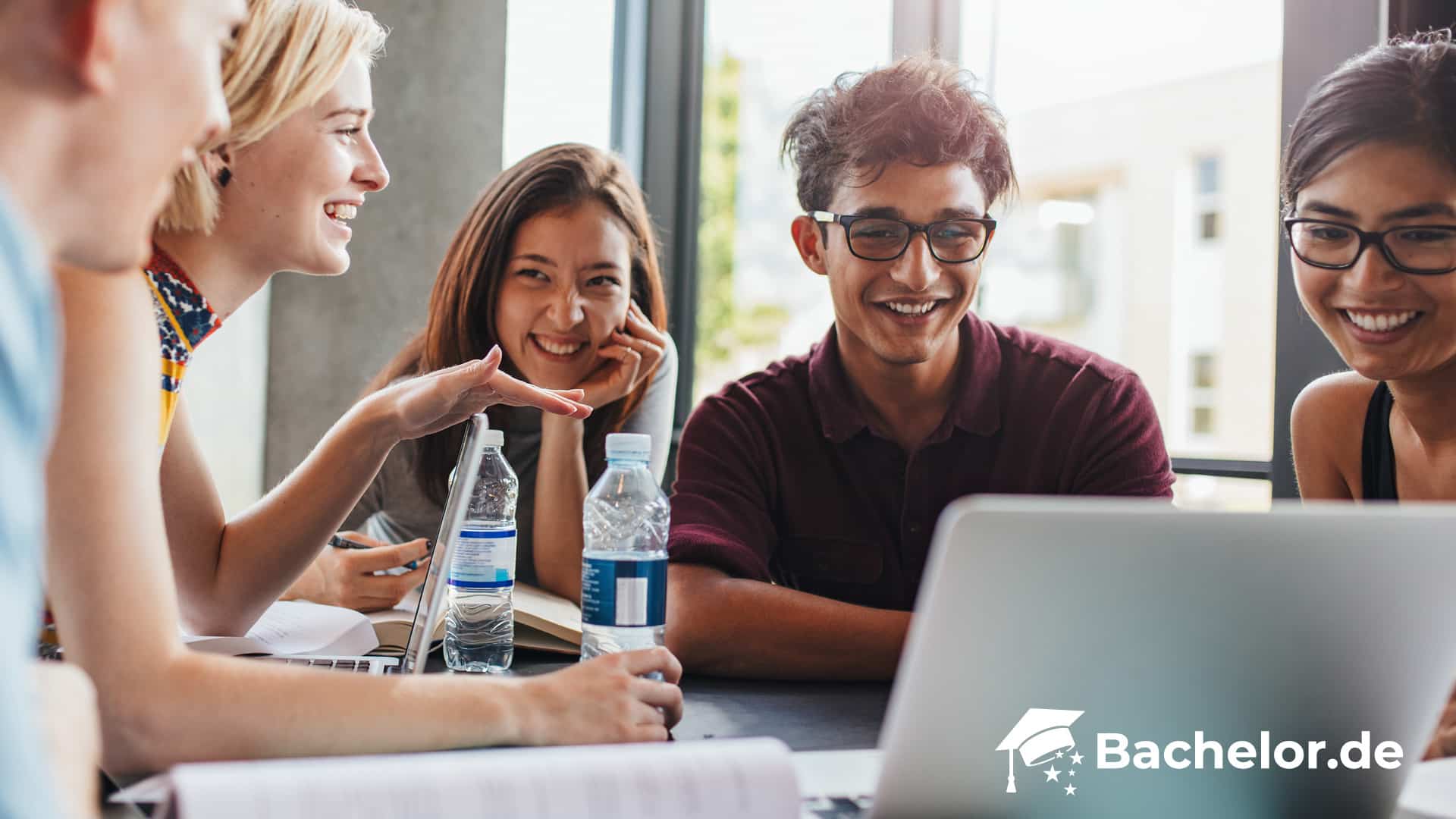 Bachelor of Arts (BA) diese Fachrichtungen gibt es Bachelor.de